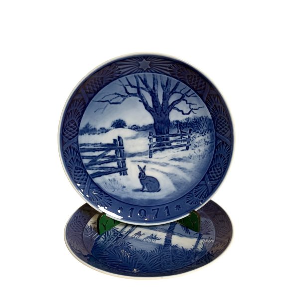 Royal Copenhagen 2st Jultallrikar 70-tal Dansk Jul Väggtallrik