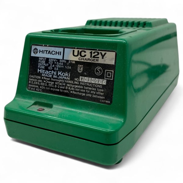 Hitachi UC 12Y Laddare Grön