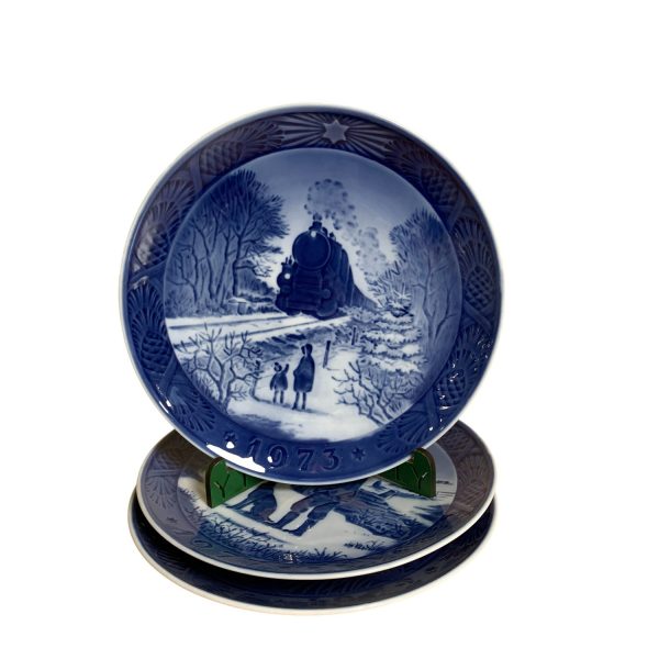 Royal Copenhagen 3st Jultallrikar 70-tal Dansk Jul Väggtallrik