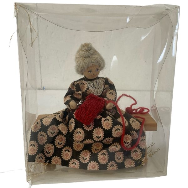 Charlotte Weibull Docka Costume Doll Trä Vintage