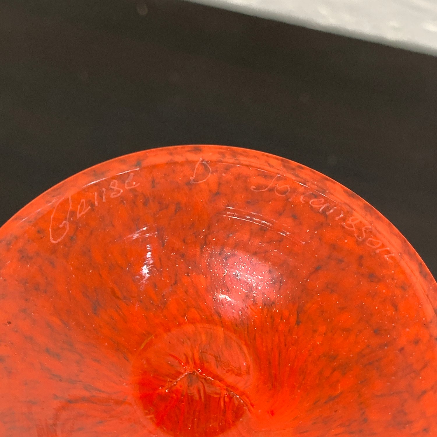 Gense Harlequin Champagneglas Signerat Berit Johansson Designglass Röd - Bild 9