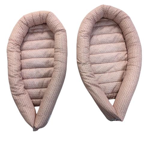 Minitude. 2st Babynest Rosa/Vit Cozy Nest