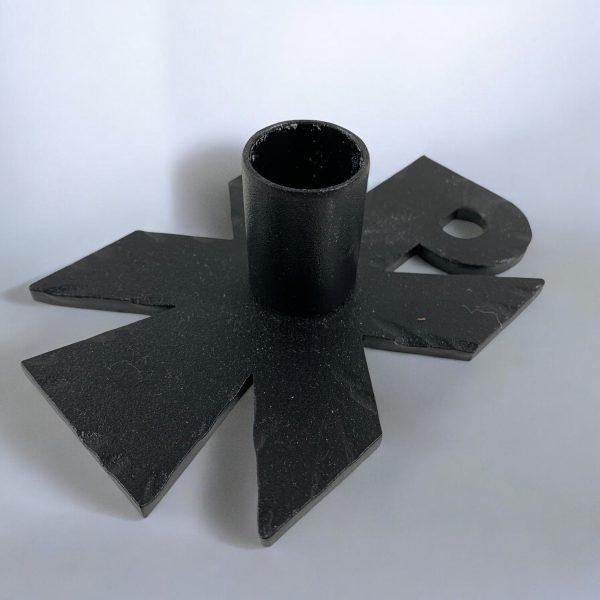 Pålskog Smide Ljusstake Svart Etikettmärkt