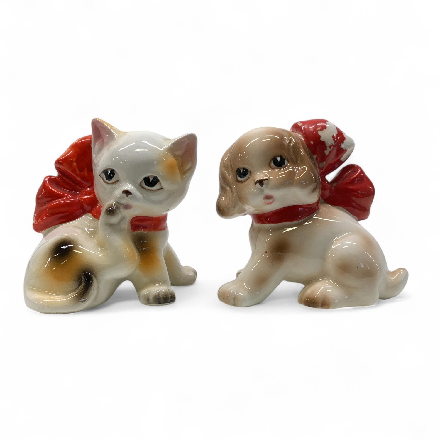 Terra Porslinsfiguriner 2st Katt Hund Figuriner Porslin Stämplad