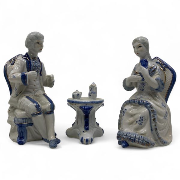 Figuriner Sittandes Man Kvinna Bord Porslin Porslinsfigurin