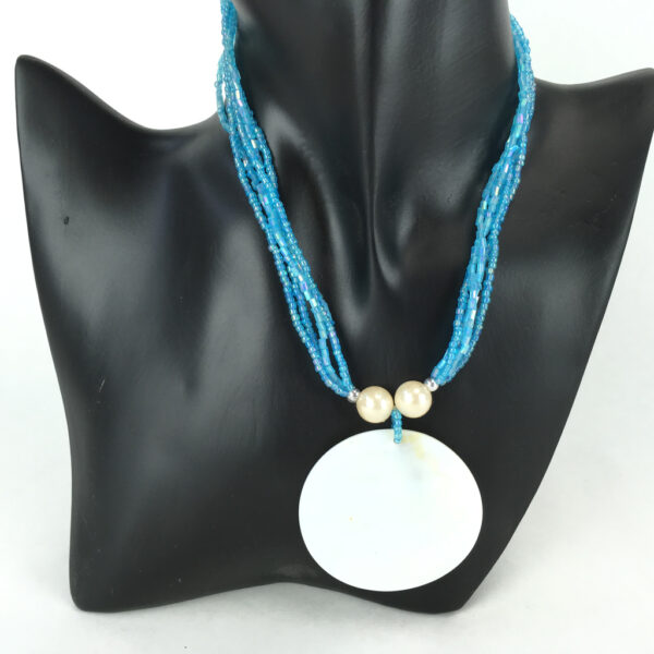 Halsband blått