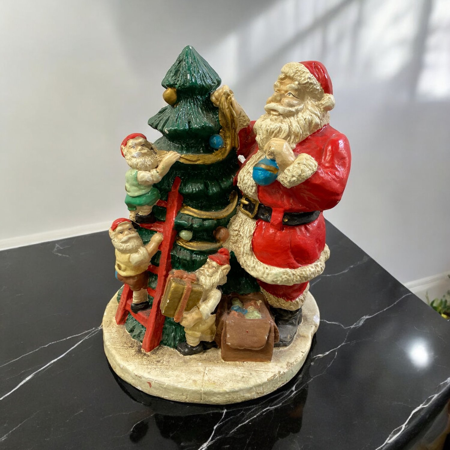 Jultomte Tomte Gran Nissar Julpynt Christmas Figurin Santa Julgran