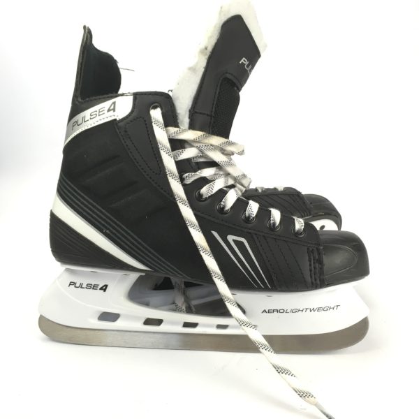 PULSE 4 svarta Skidskor strl 43 . 28cm.