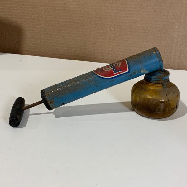 Diabol handpump Pump Vintage