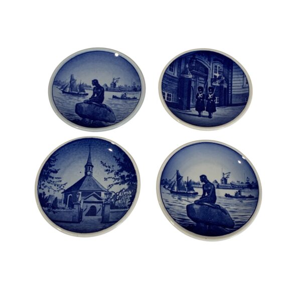 Royal Copenhagen Denmark 4st Miniatyr Tallrik / Askfat 8cm