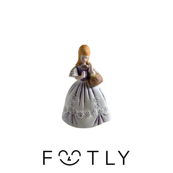 Figurin Flicka med korg Vintage