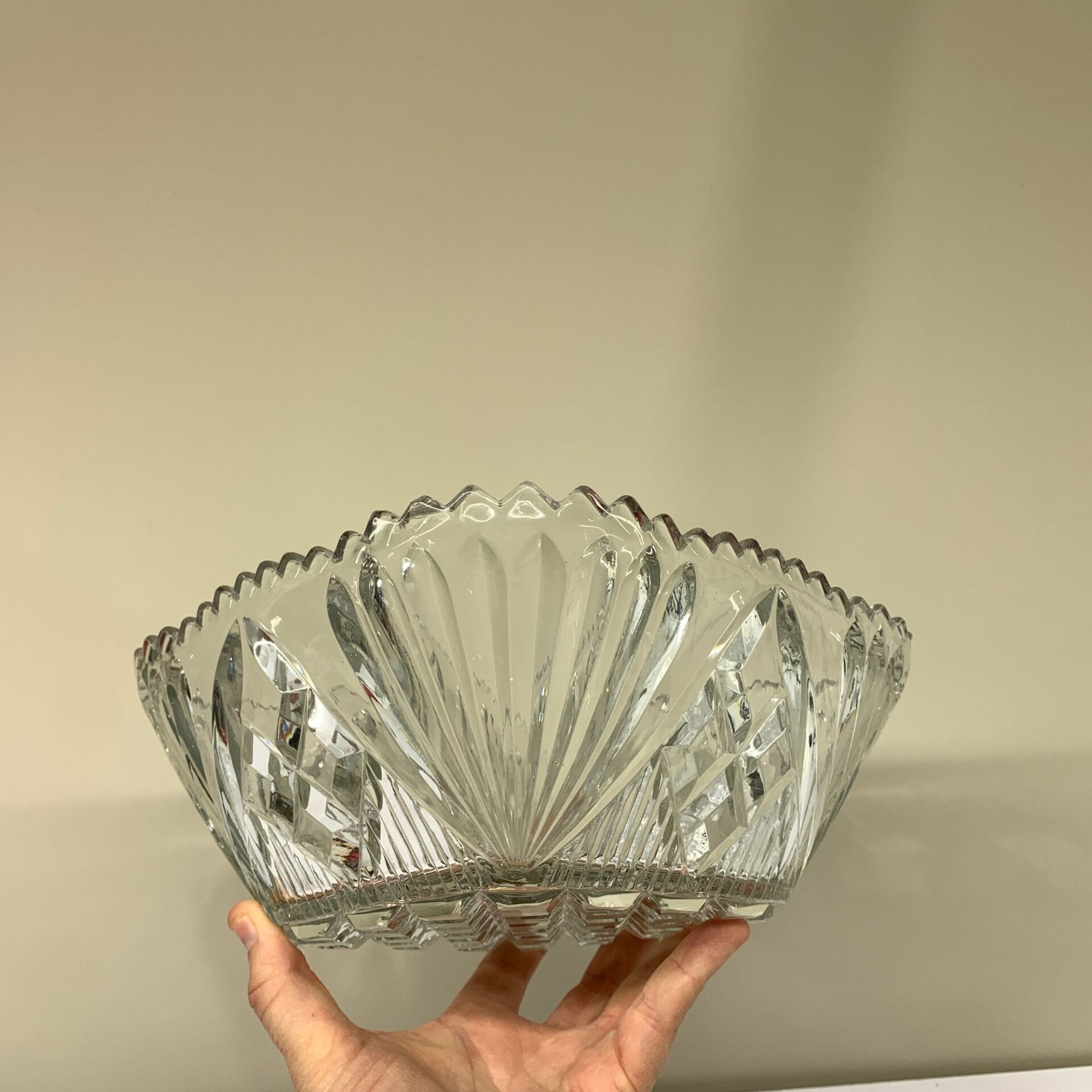 Glasskål Fyrkantig Pressglas 20cm Vintage Skål