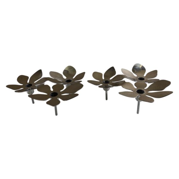 2 st Monika Mulder Ljusstake Blomma Metall Modern Design Silverfärgad