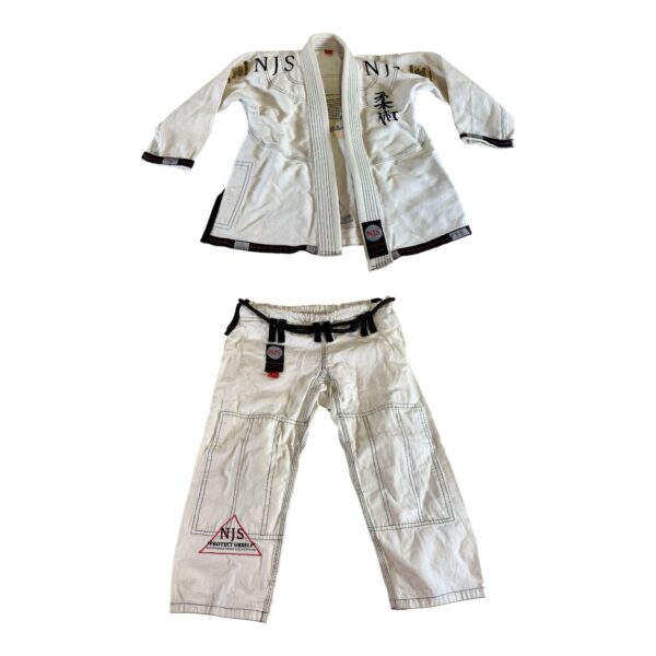 Kampsportsdräkt Uniform Ju Jutsu Dräkt stl M1 Kampsport NJS