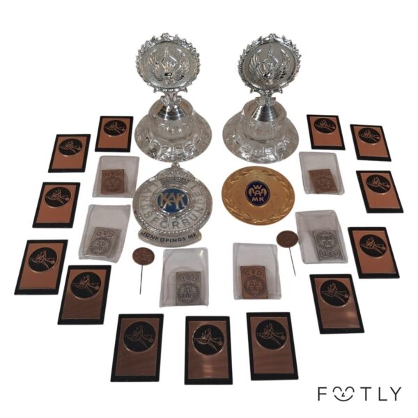 Parti Pokaler Medaljer Pins Glentons Sporrong Motorsport Tennis Vintage Retro