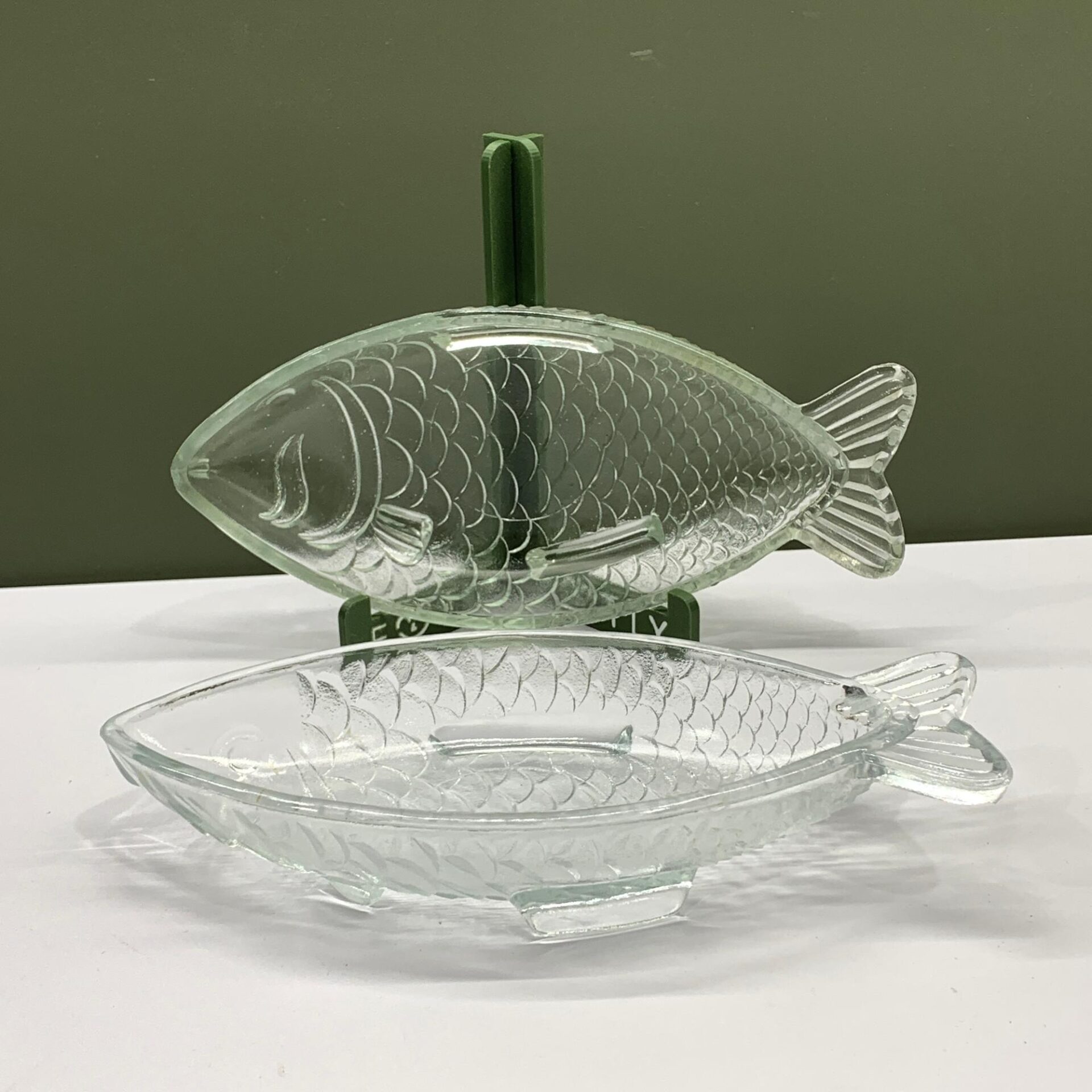 Fiskfat 2 st Fat 22cm Fisk Glasfat