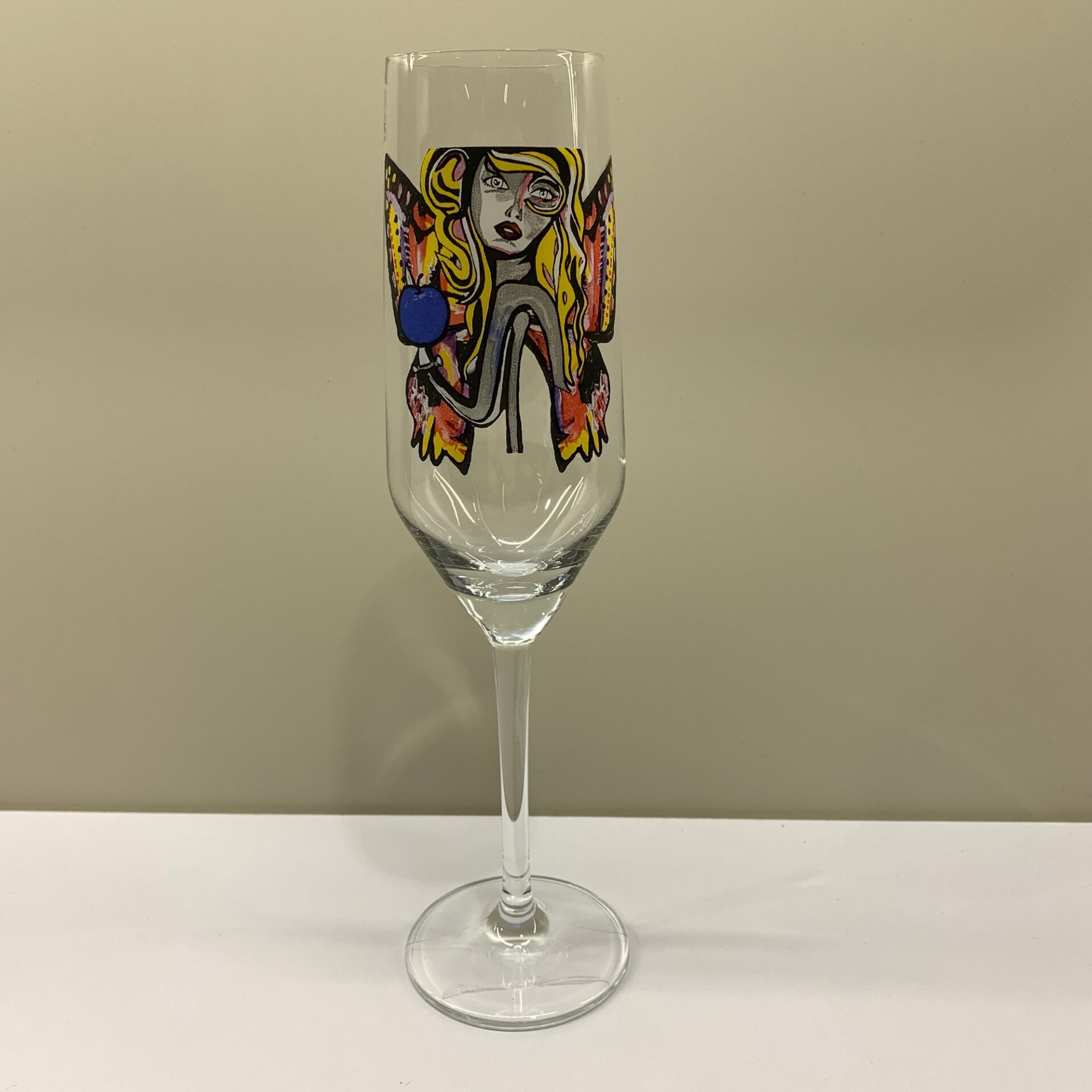 Carolina Gynning Love is Joy Champagneglas Design Glas