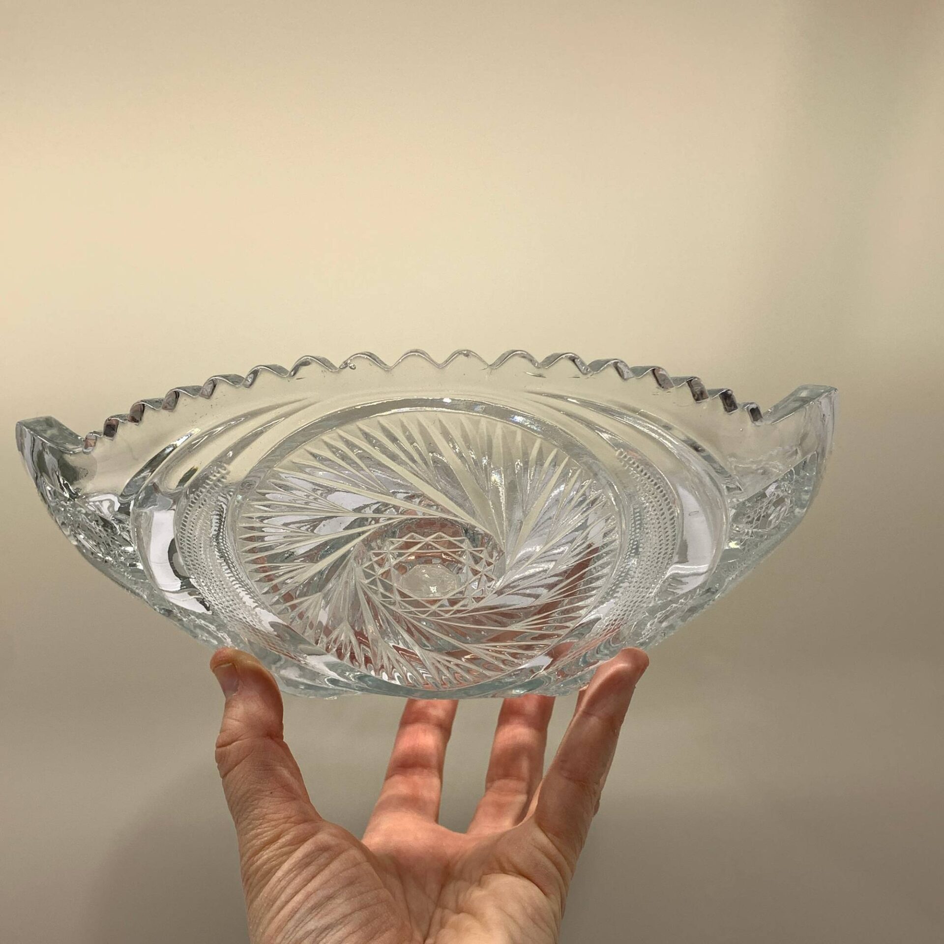 Glasskål Pressglas 23cm Skål 1 st