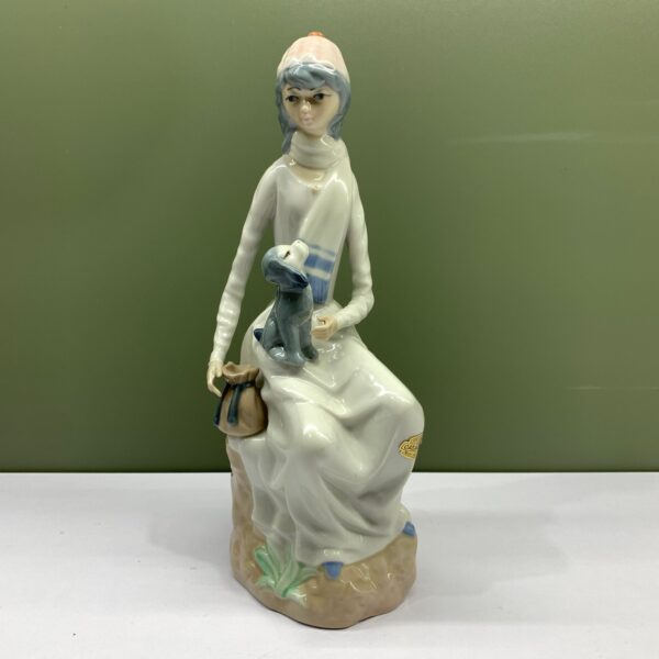 Casades Figurin 1st Flicka Hund Porslinsprydnad 28cm