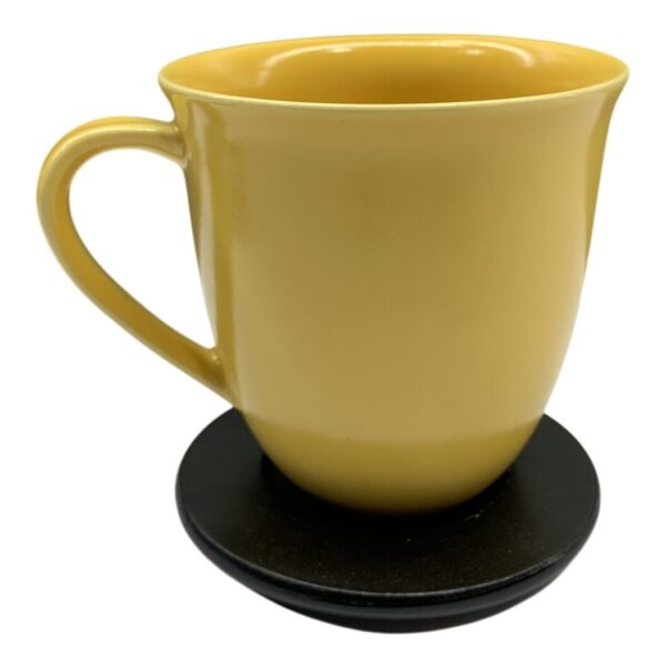 Höganäs Keramik Mugg Stengods Gul Med Svart Underlägg Kopp Design