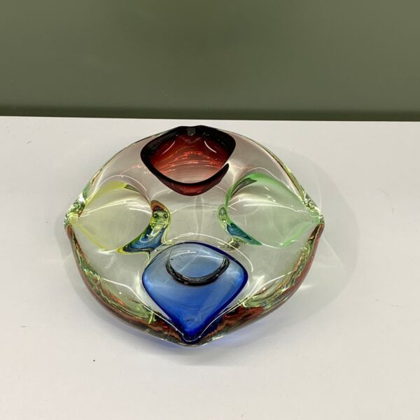 Konstglasskål Glas 16cm Infällda Färgade Glasdetaljer Konstglas