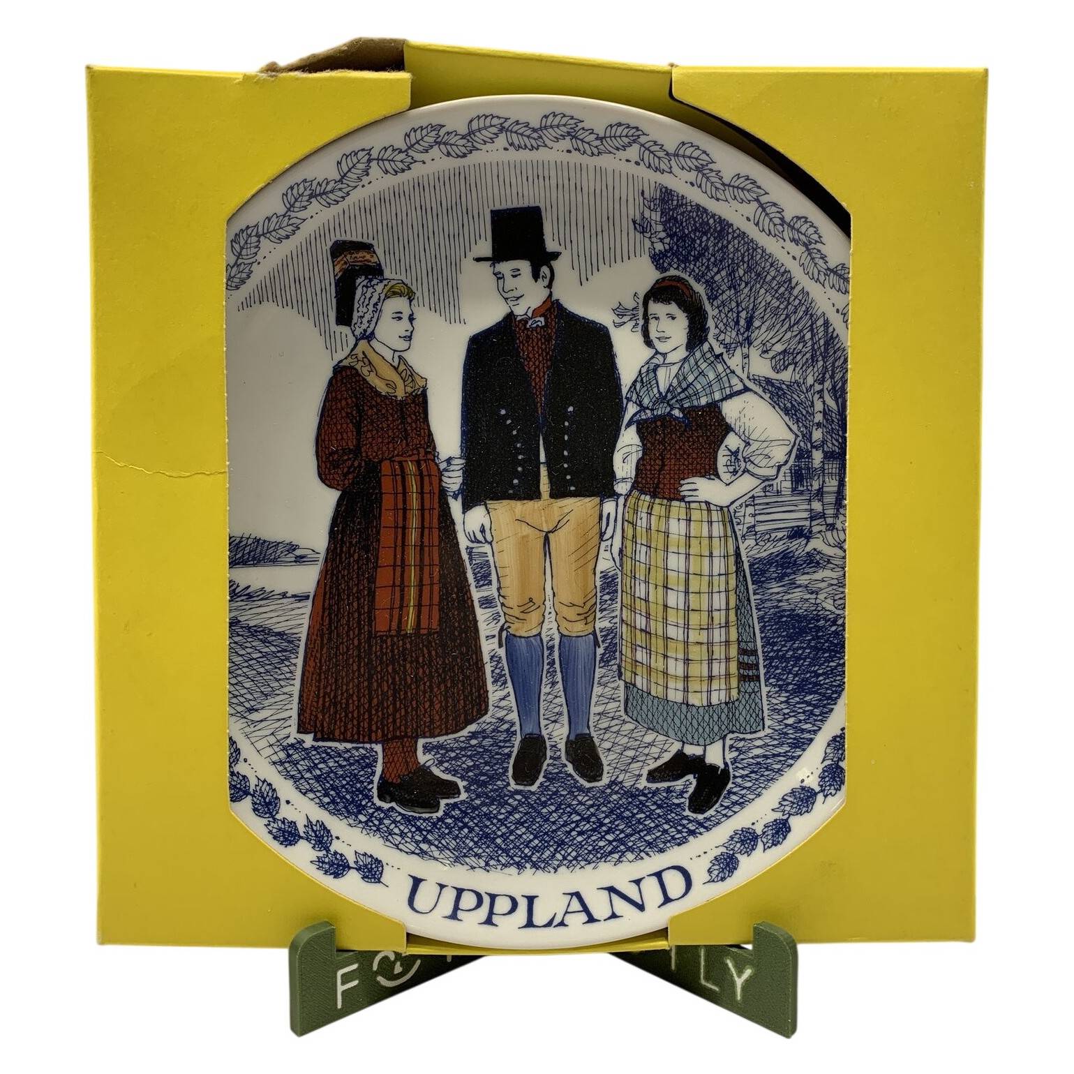 Ravn Porslin Väggtallrik Uppland Folkdräkt Blå Vit Porslin Retro Samlartallrik