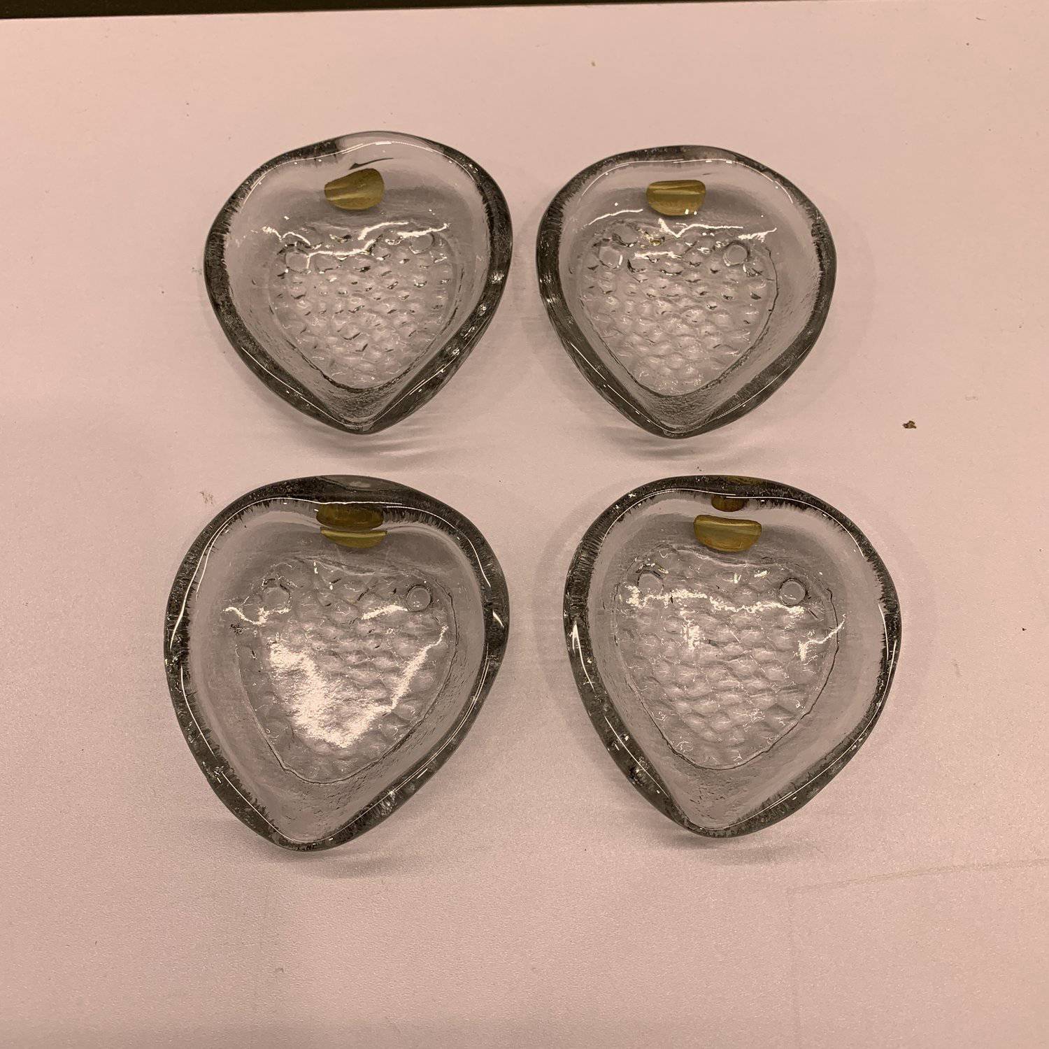 Reijmyre 4 st Glasfat Hjärtformade Pressglas Skål Transparent Sweden Vintage