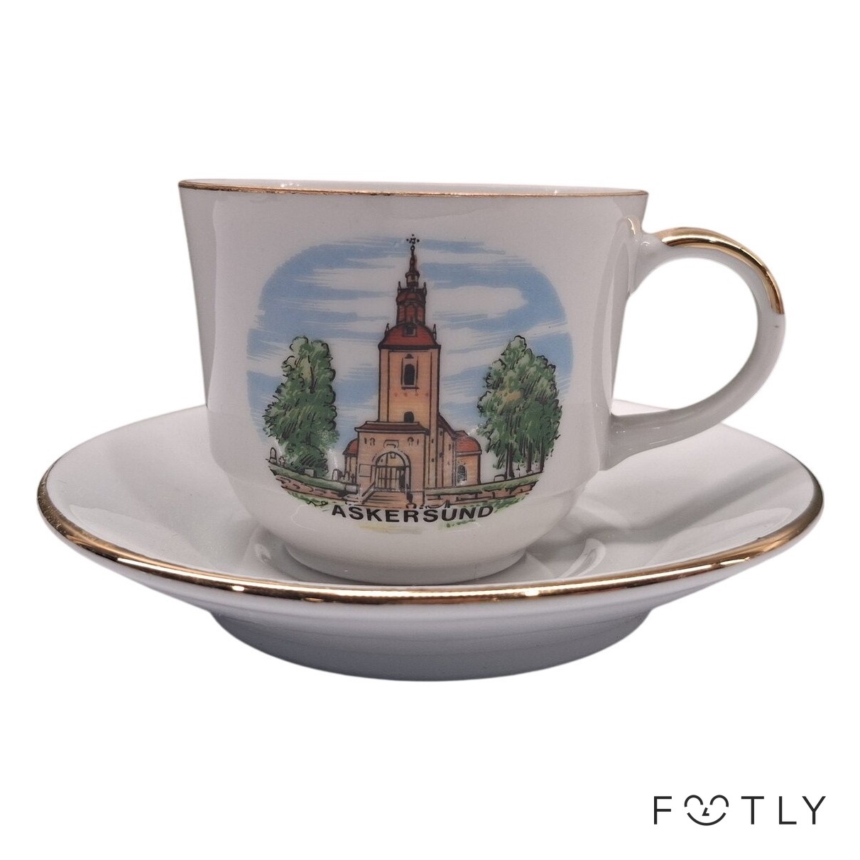 Souvenir Askersund Kopp Med Fat Porslin Gulddekor Vit Kaffekopp Retro