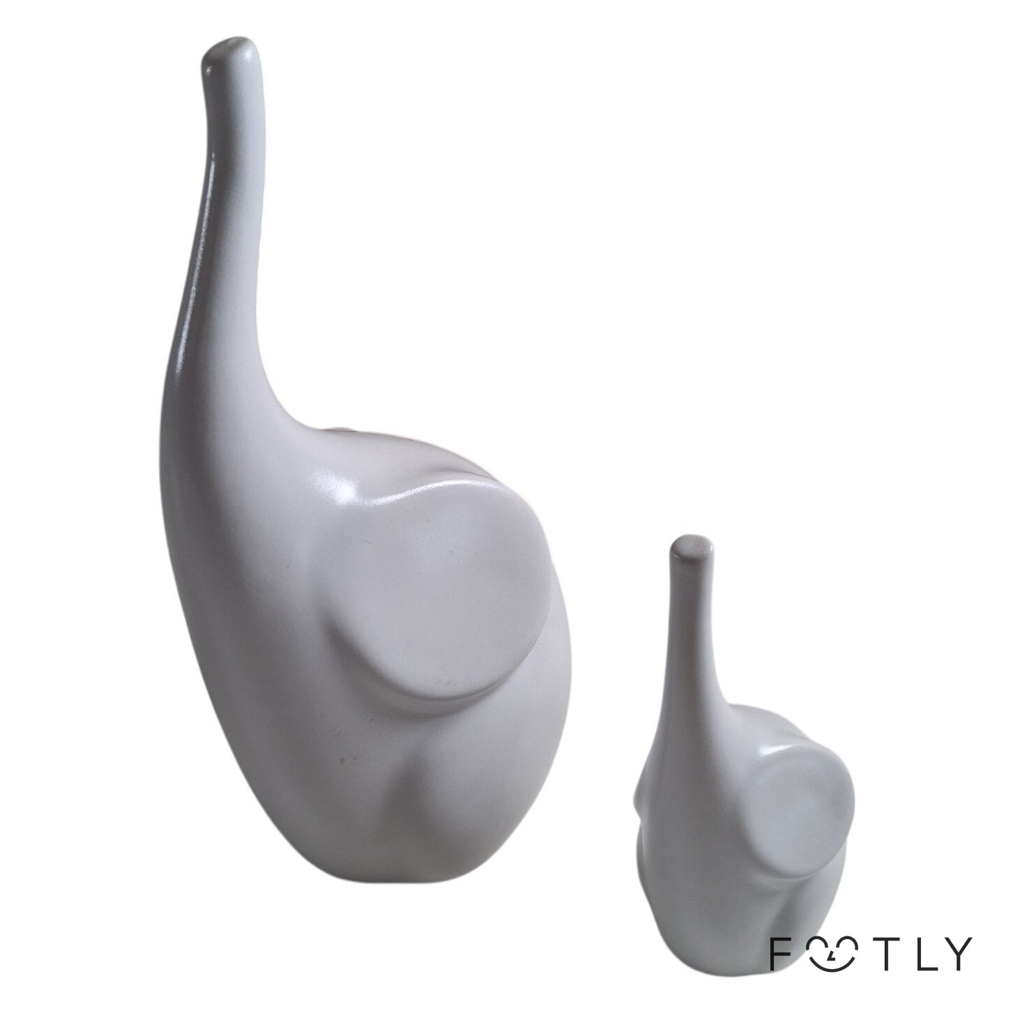 2 st Elefant Figurer Vit Keramik Skulptur Modern Dekor Djurfigur Porslin