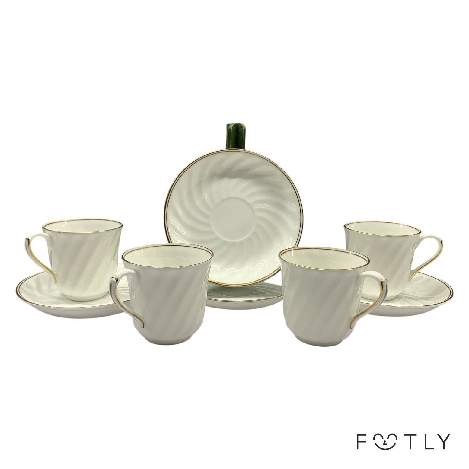 Gustavsberg 4 st Benporslin Kaffekoppar Fat Vit Guld Rand Porslin Mugg Kopp